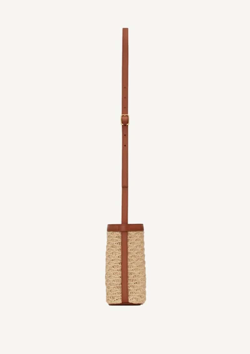 Raffia bottle holder