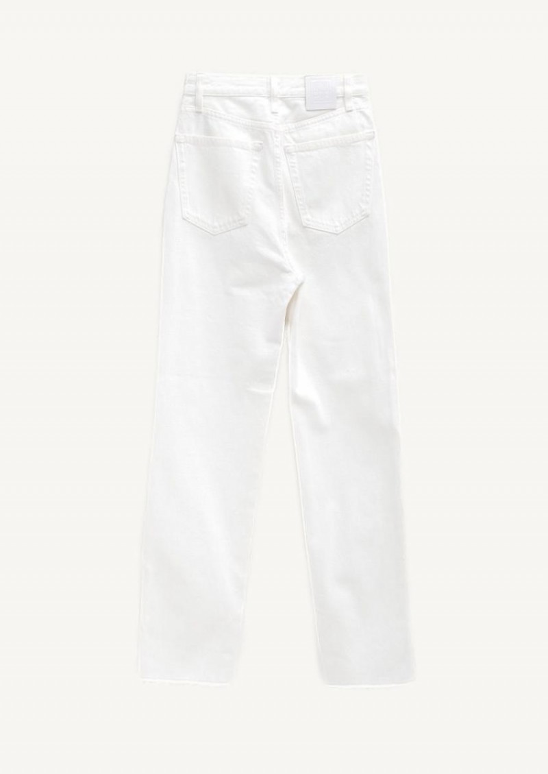 Classic cut denim off white