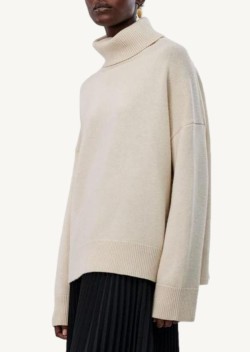 Ivory Boxy Turtleneck Sweater - CO 