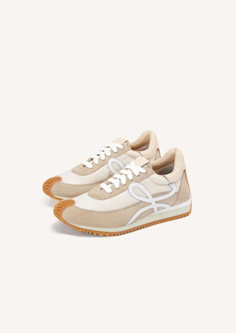 Padded flow runner in nylon and suede