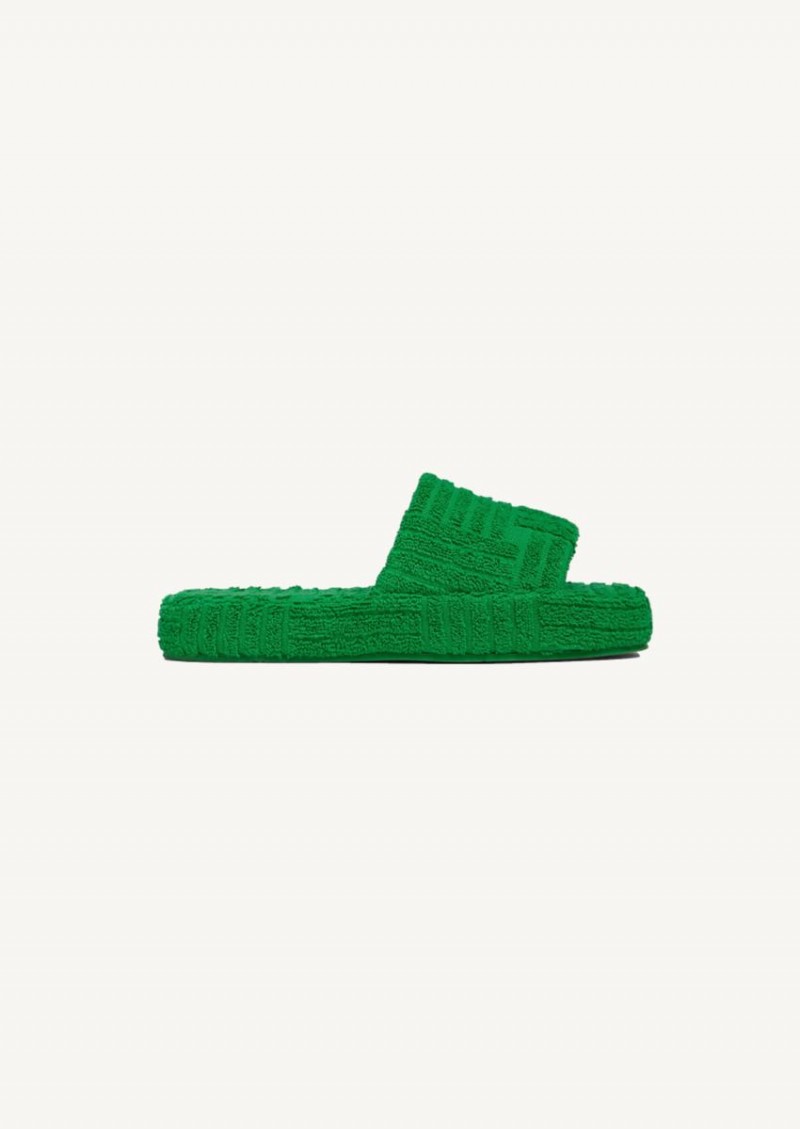 Sandales en éponge grass green