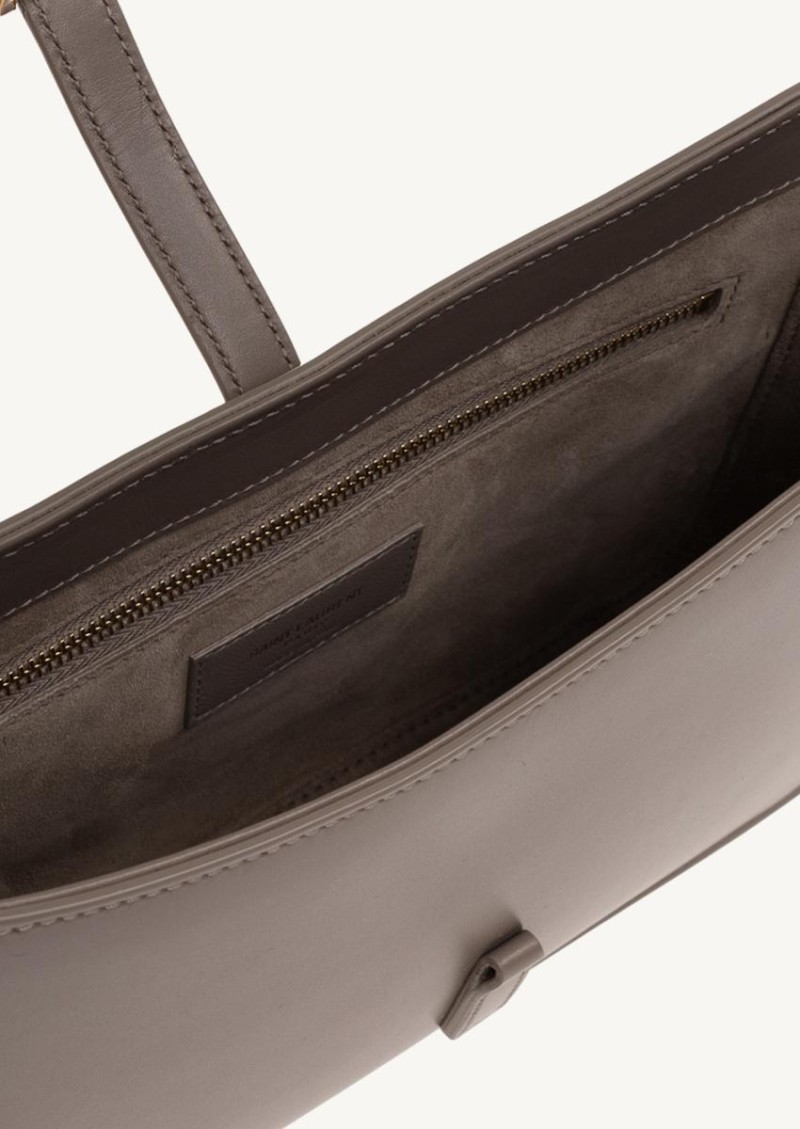 Le 5 à 7 Hobo bag greyish brown