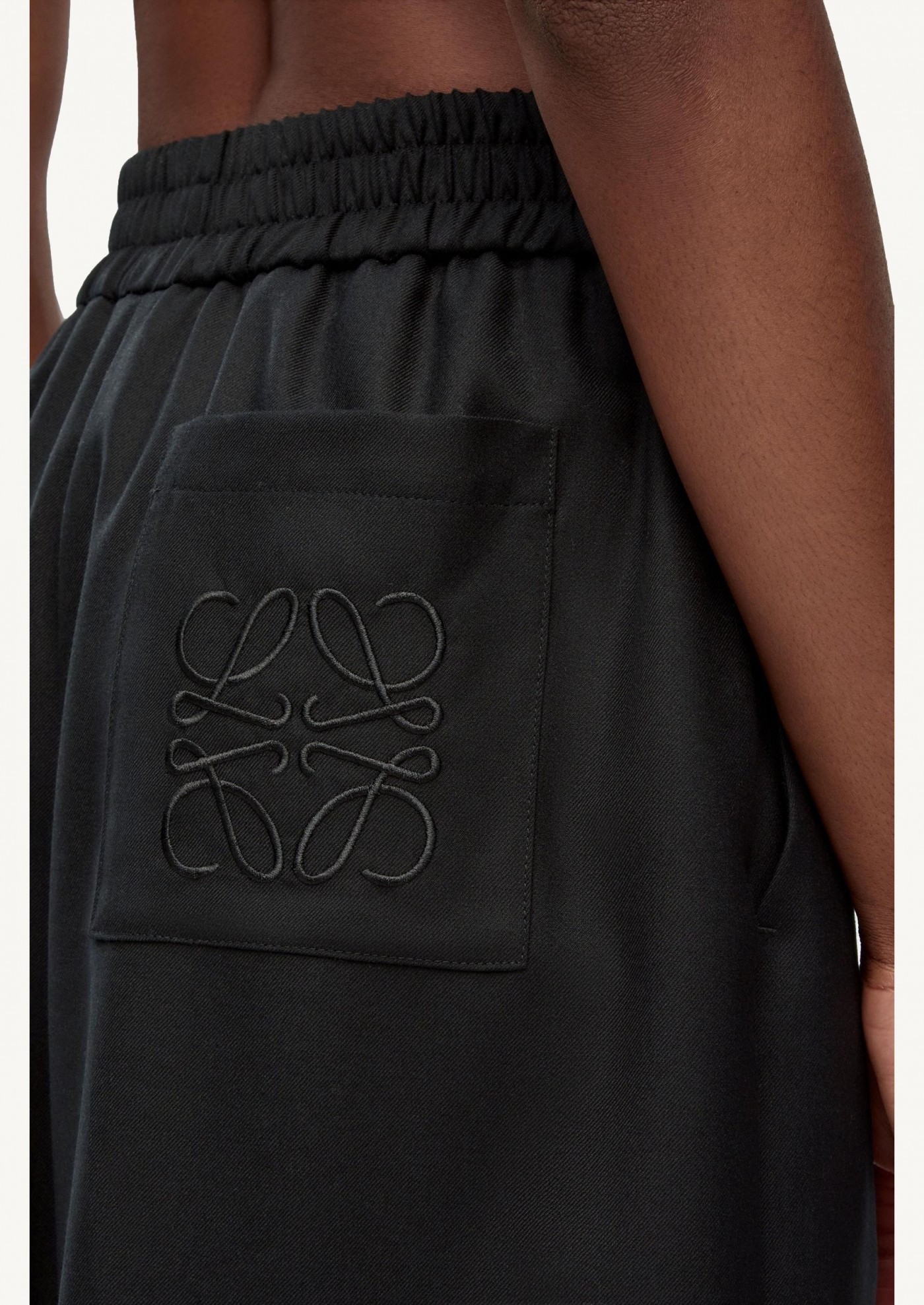 Pantalon court en laine