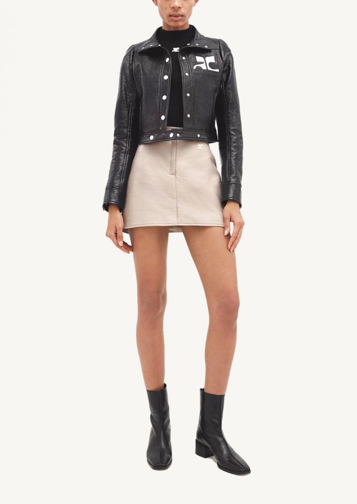 Blouson iconique en vinyl noir
