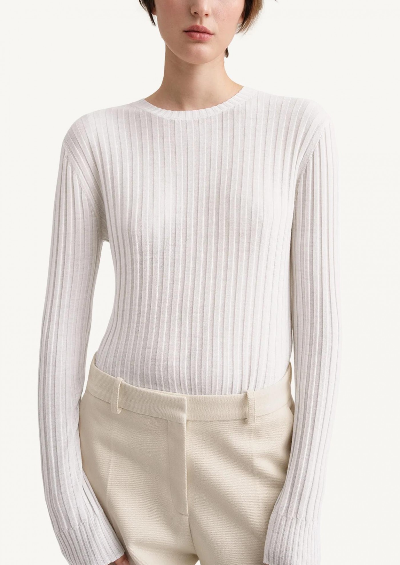 White ribbed round neck sweater