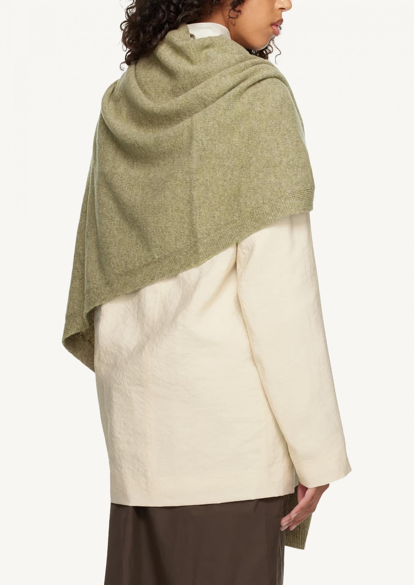 Knit wool scarf in green
