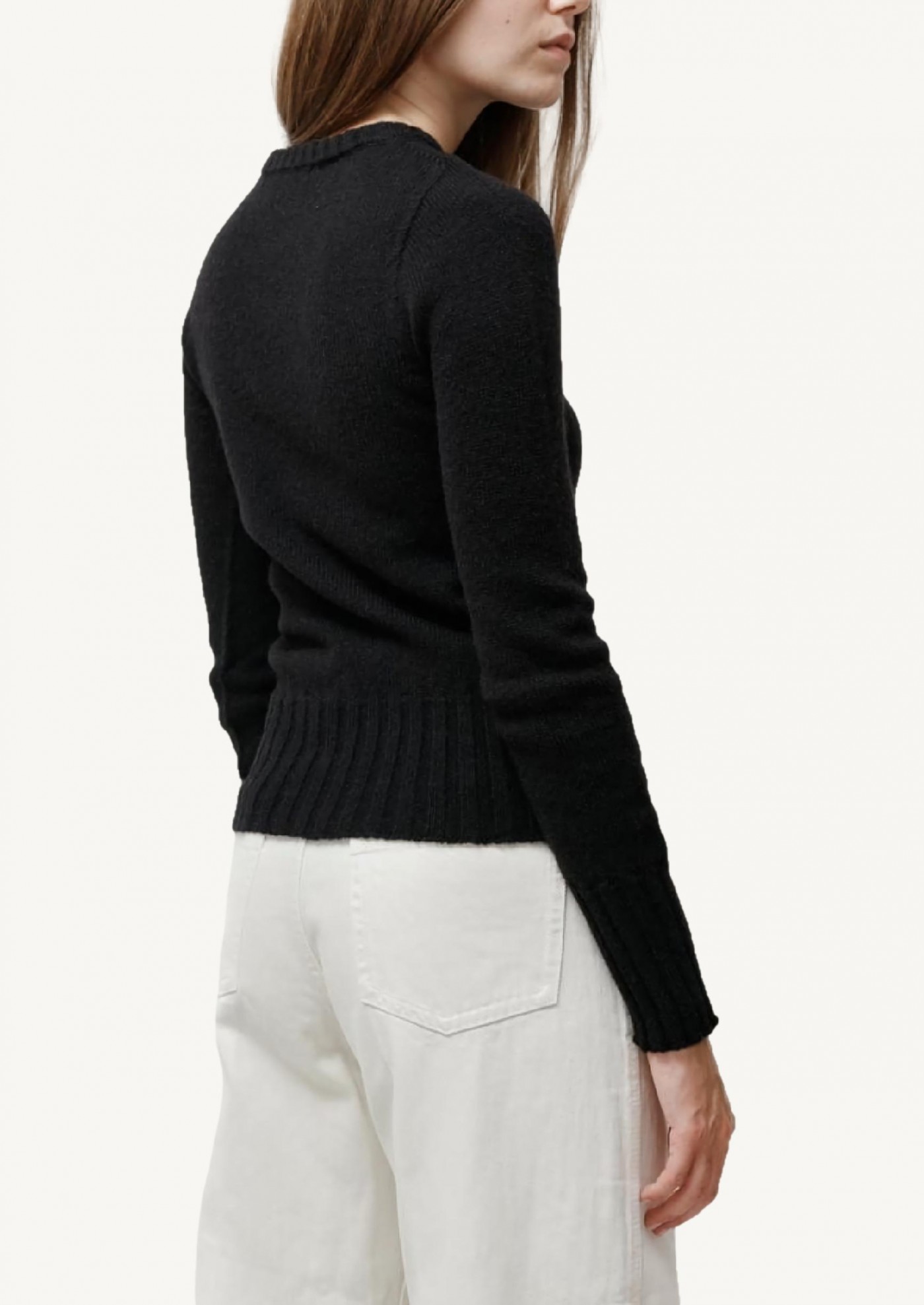 Pull over ajusté noir
