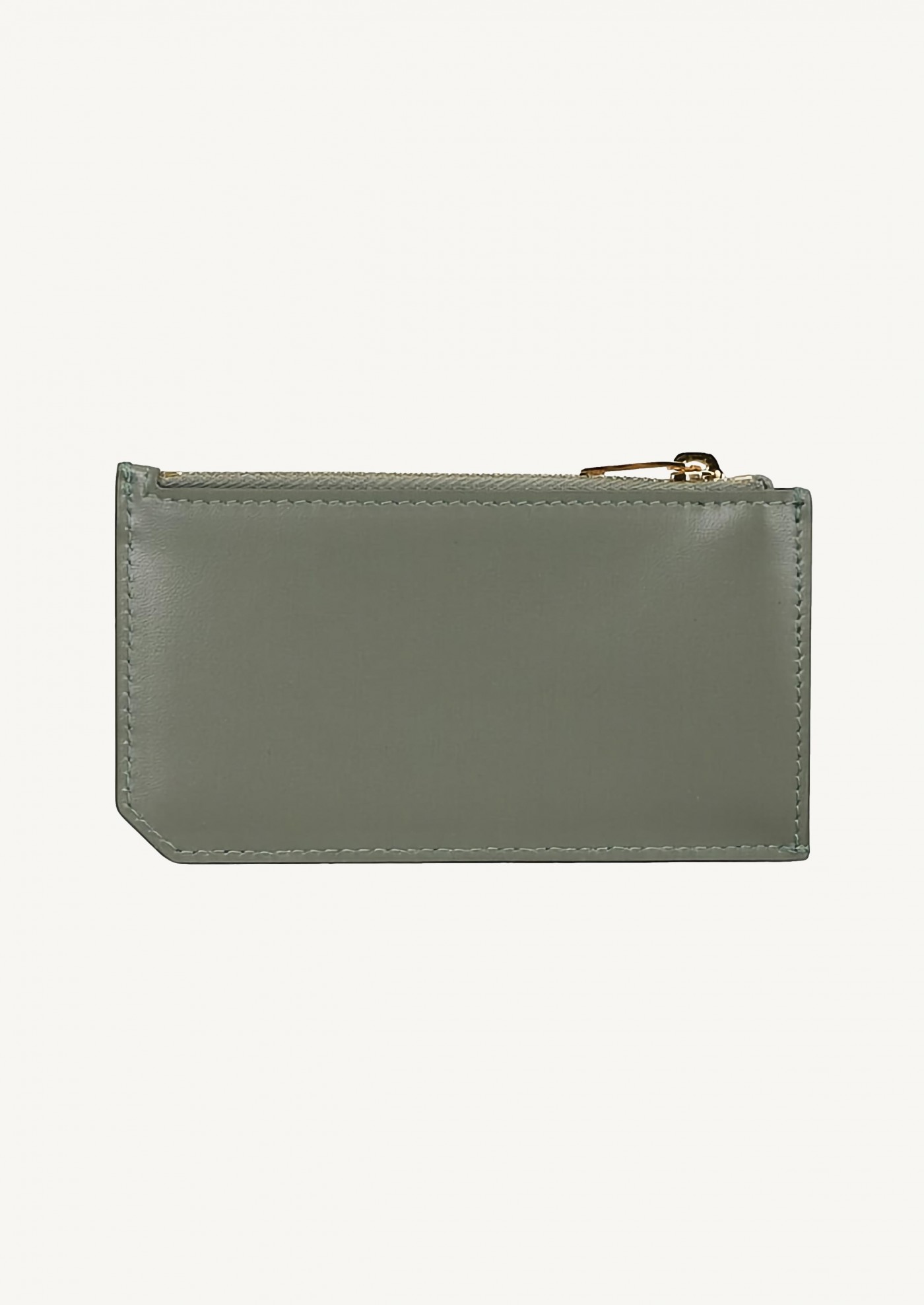 Zipped wallet with logo plate