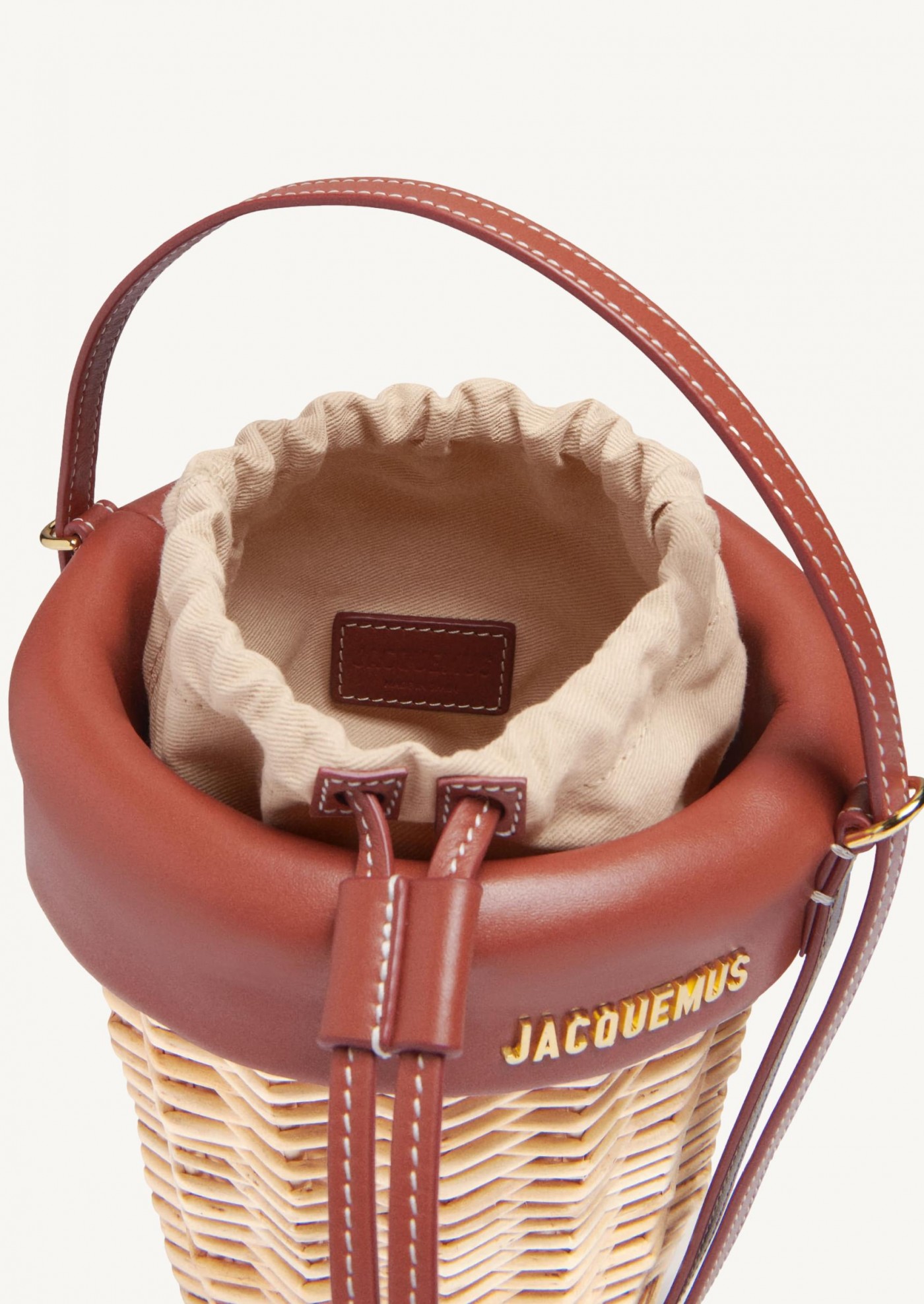 The brown bucket basket