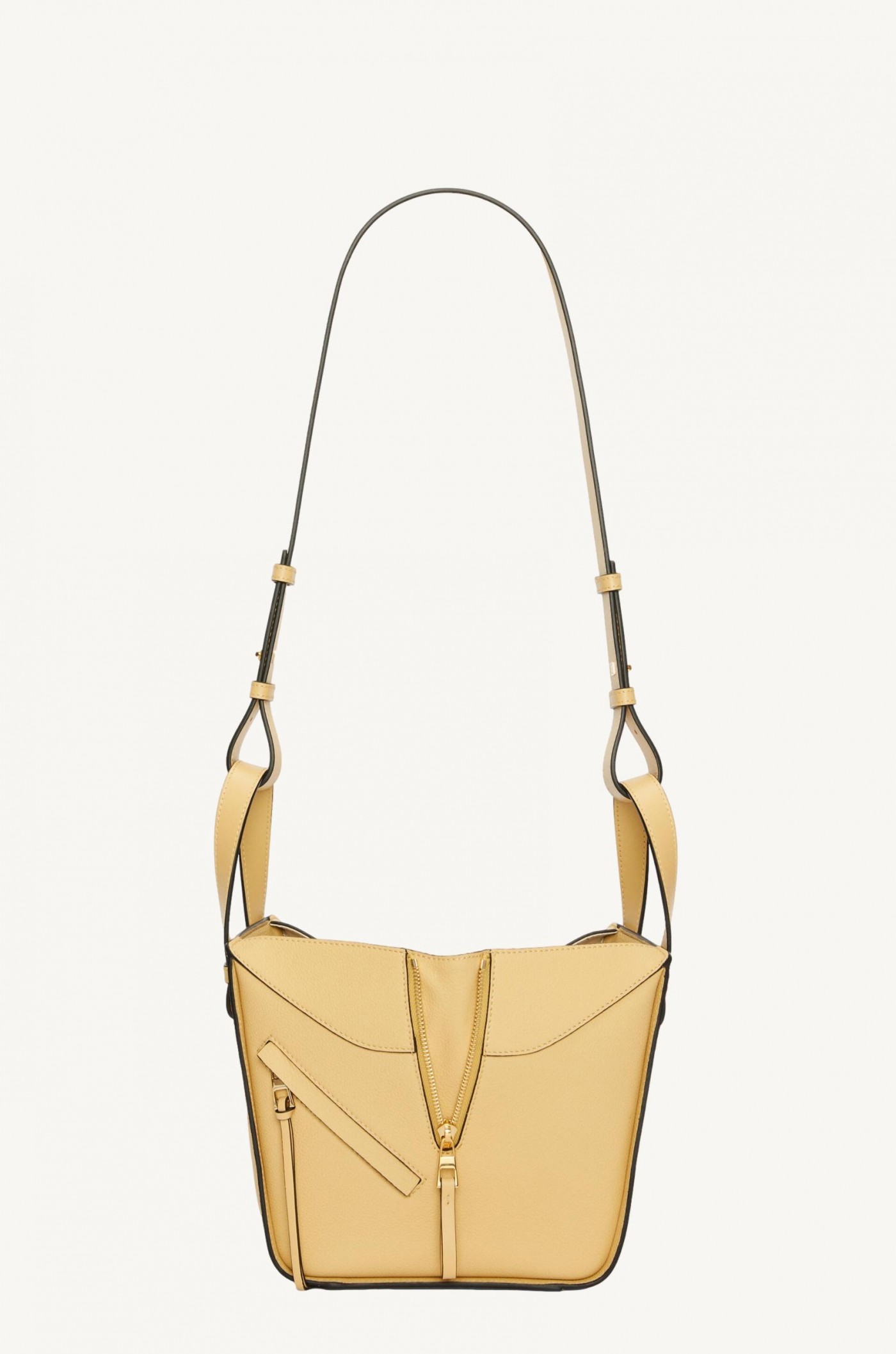 Compact Hammock bag in soft grained calfskin