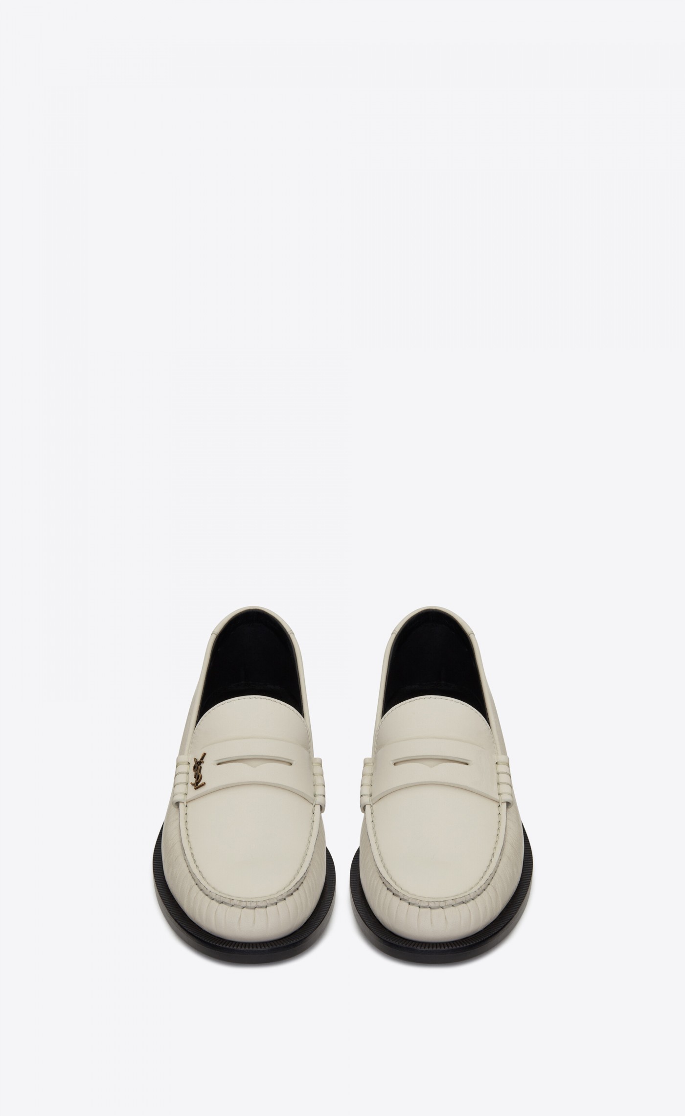 The Loaffer moccasin in smooth pearl leather