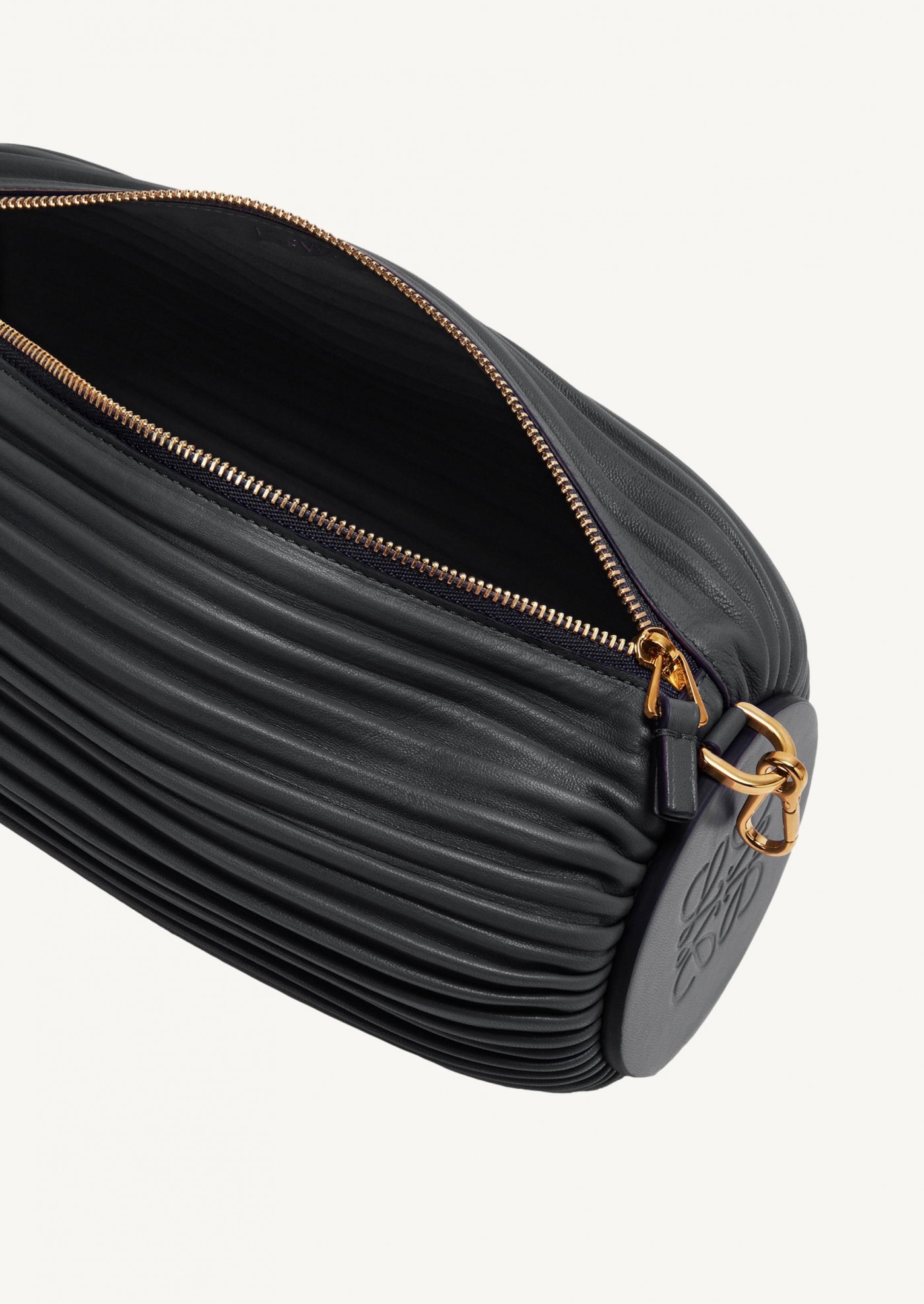 Bracelet Pouch in pleated nappa