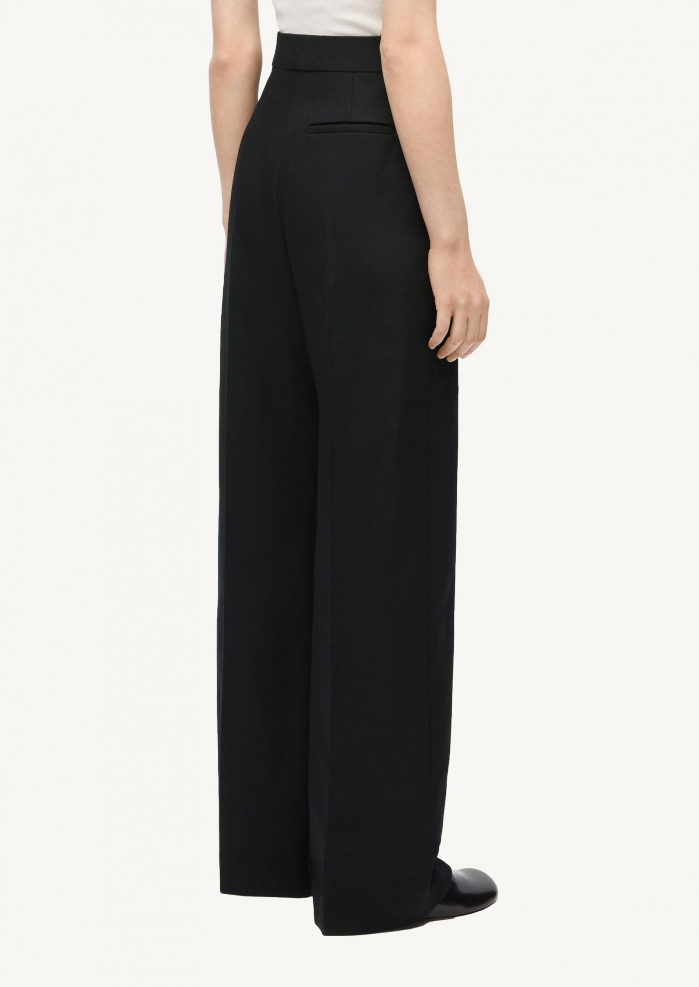 High waisted trousers in wool black