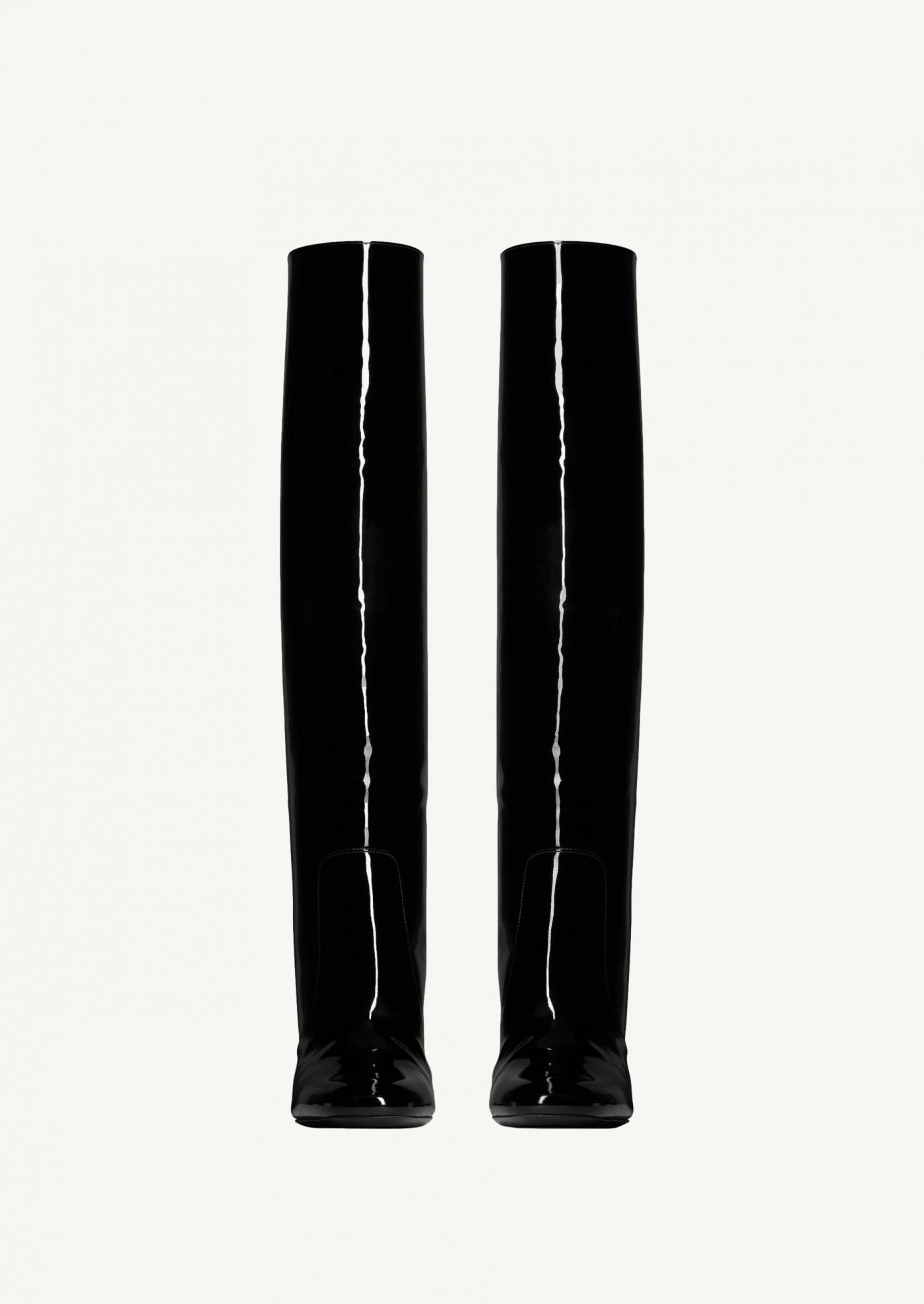 Who patent leather boots black