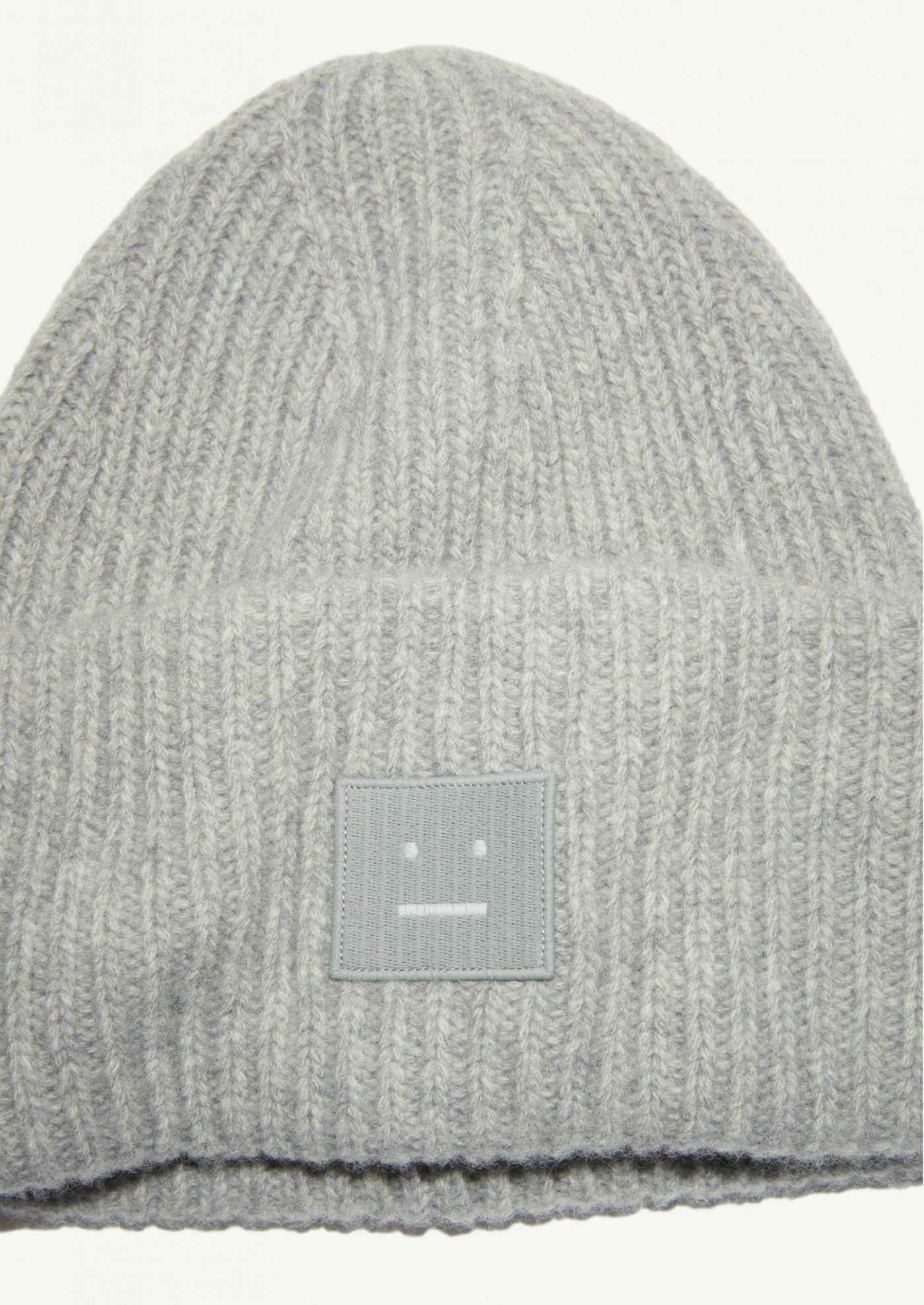 Large face logo beanie grey