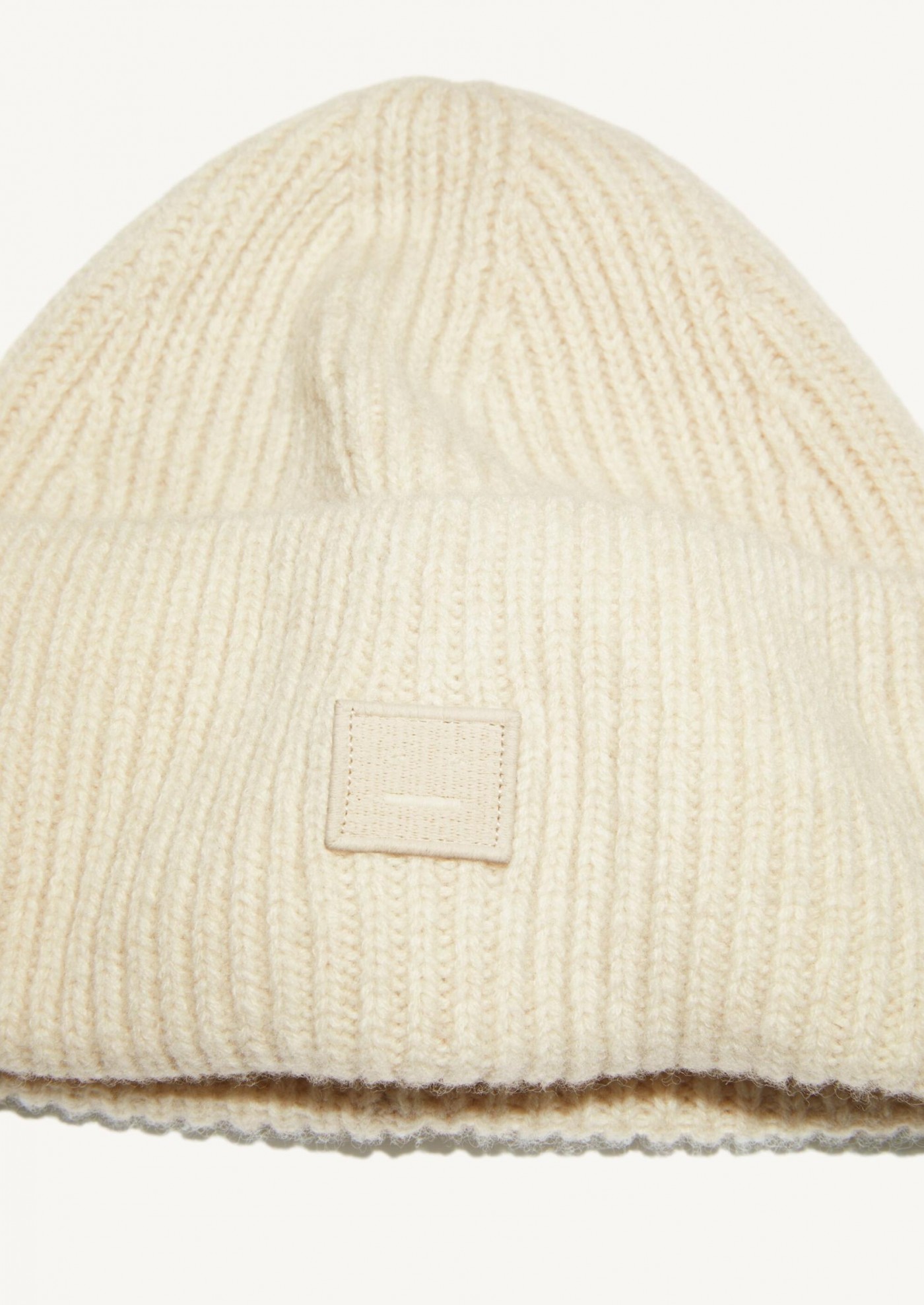 Small face logo beanie beige