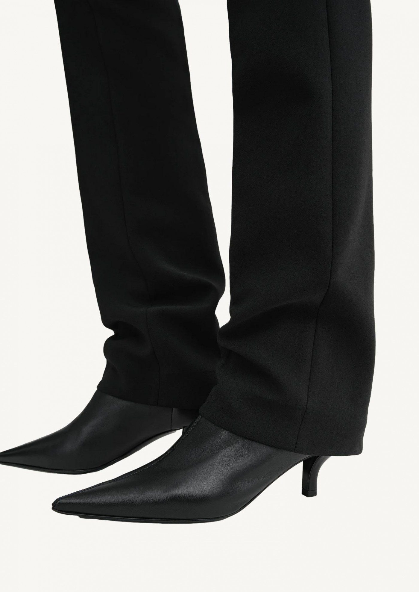 Bottines Heeled Sock noir Totême