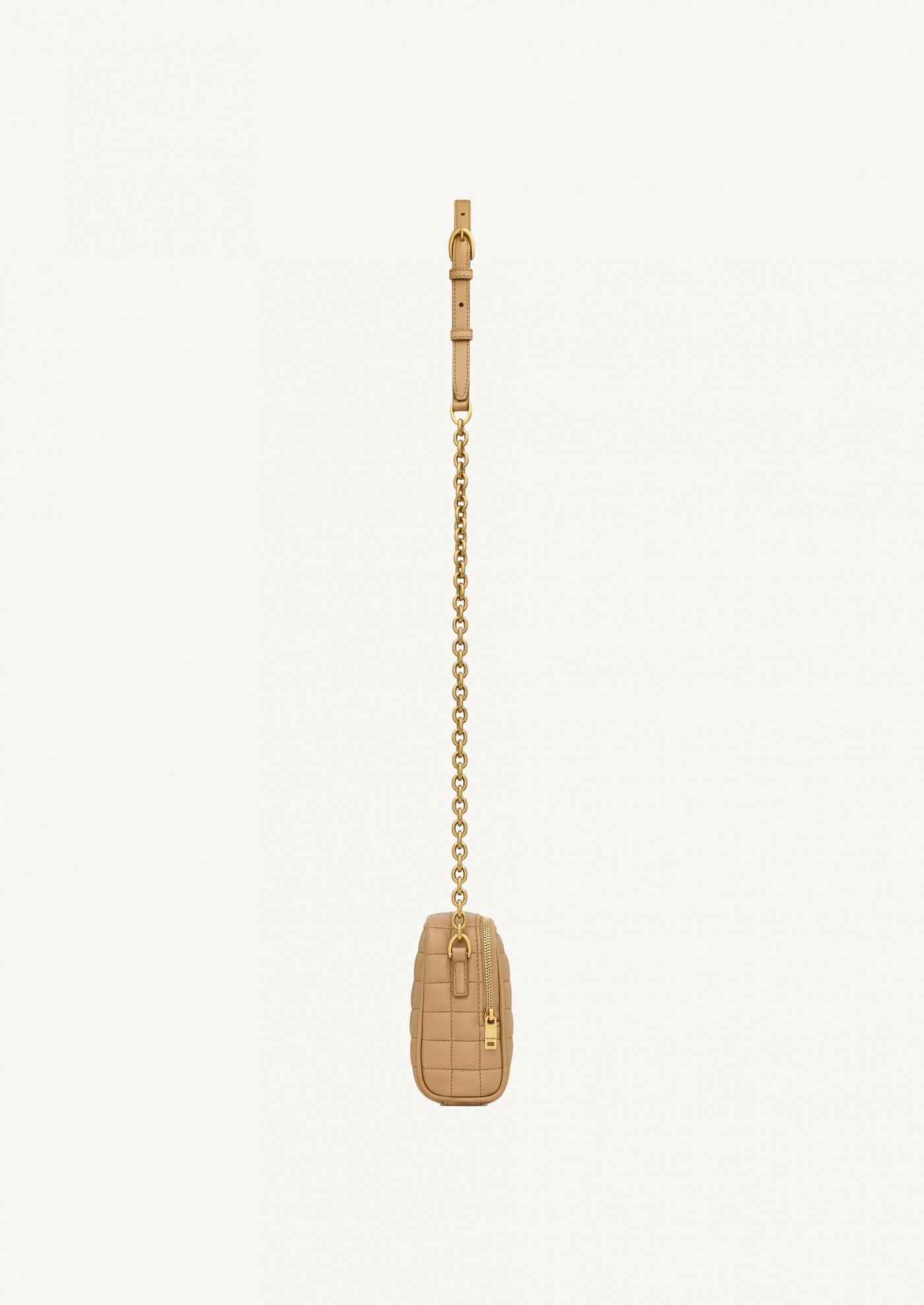 Cassandre matelasse carre camera bag en cuir d agneau marron Saint Laurent