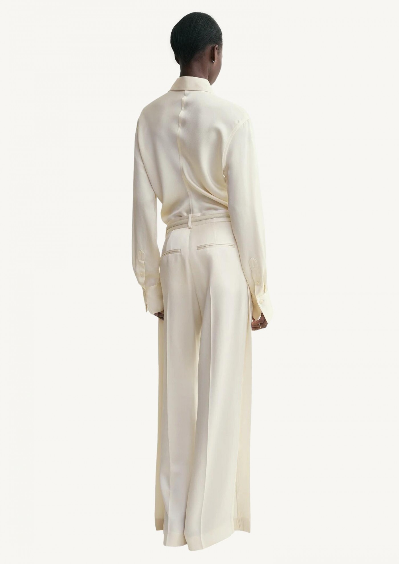 Slouch waist shirt macadamia Totême Slouch waist shirt macadamia Totême