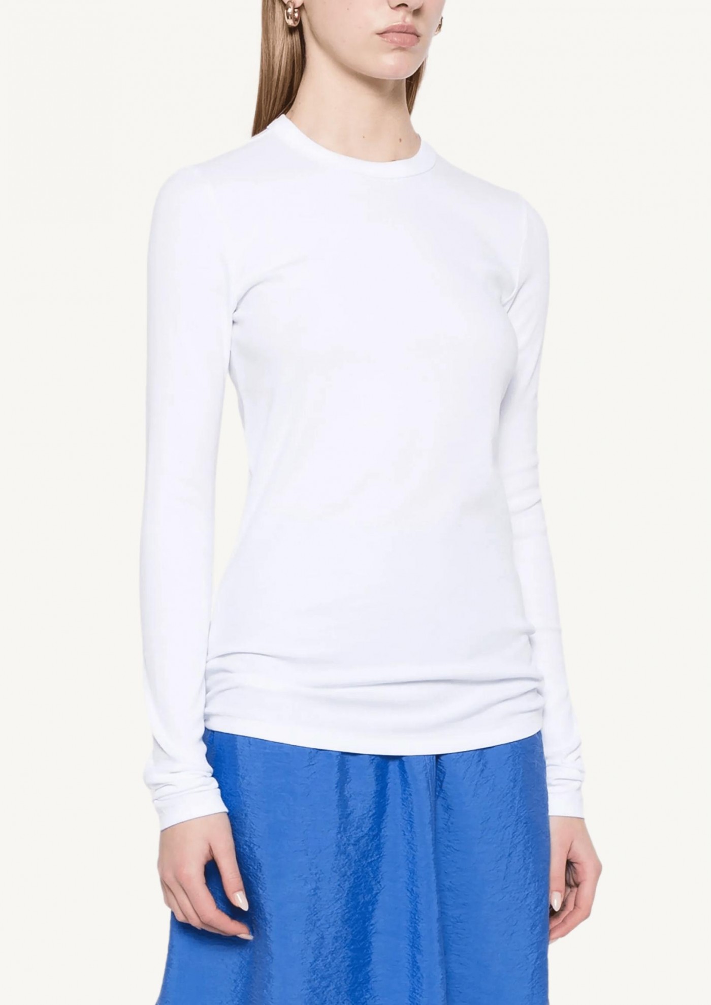 White long-sleeved jersey T-shirt