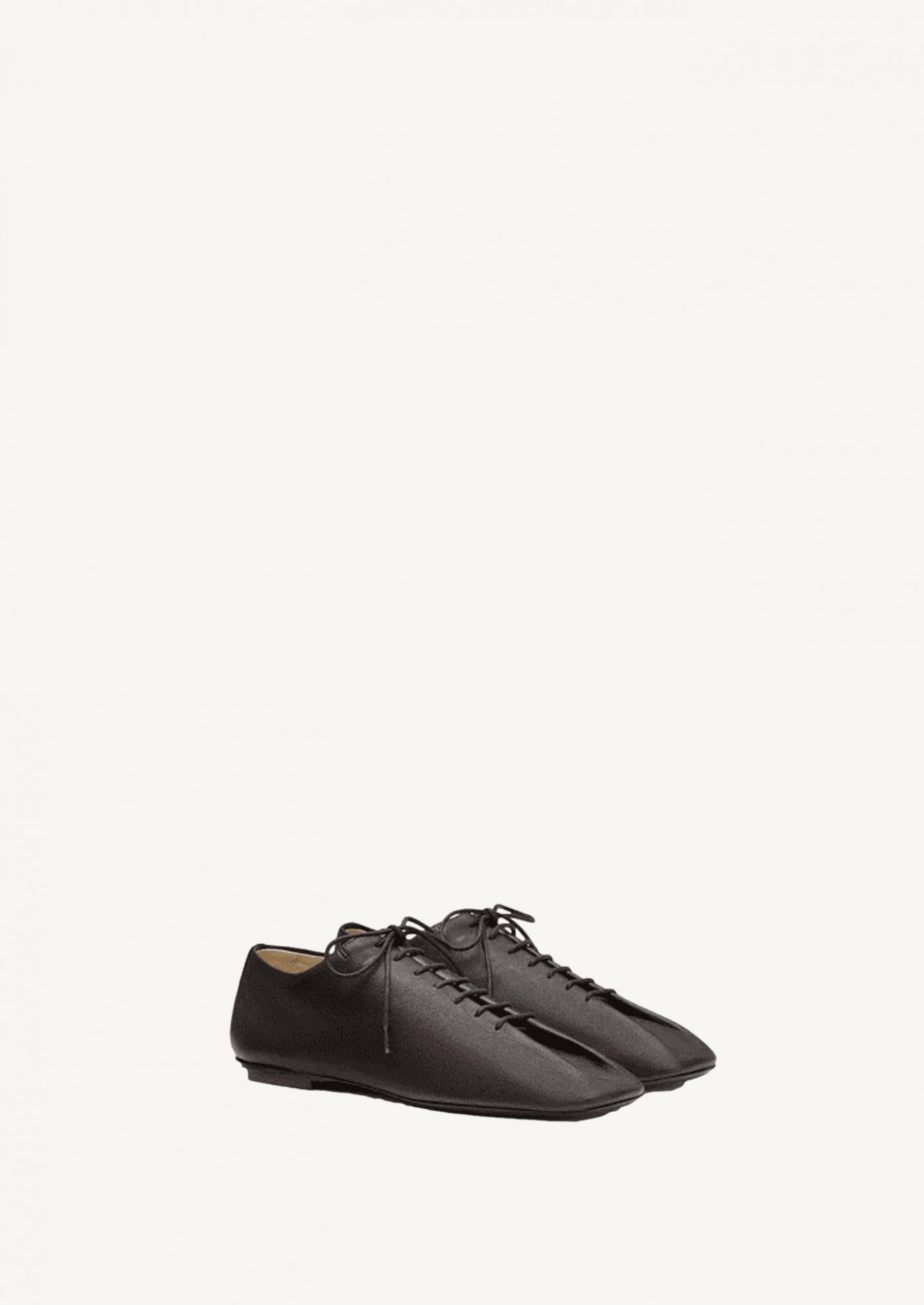 Derbies souris classiques plates