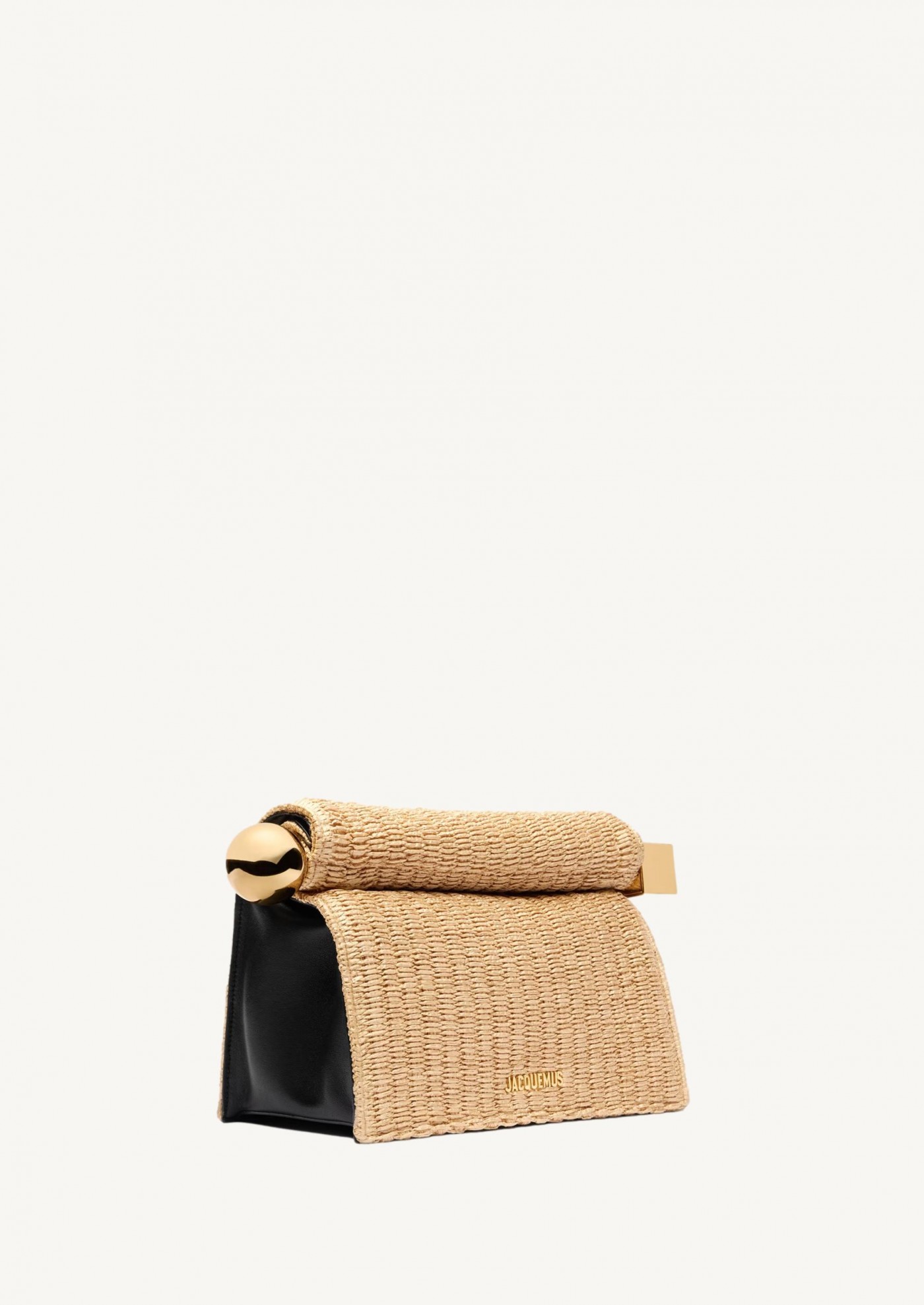 Round square raffia pouch