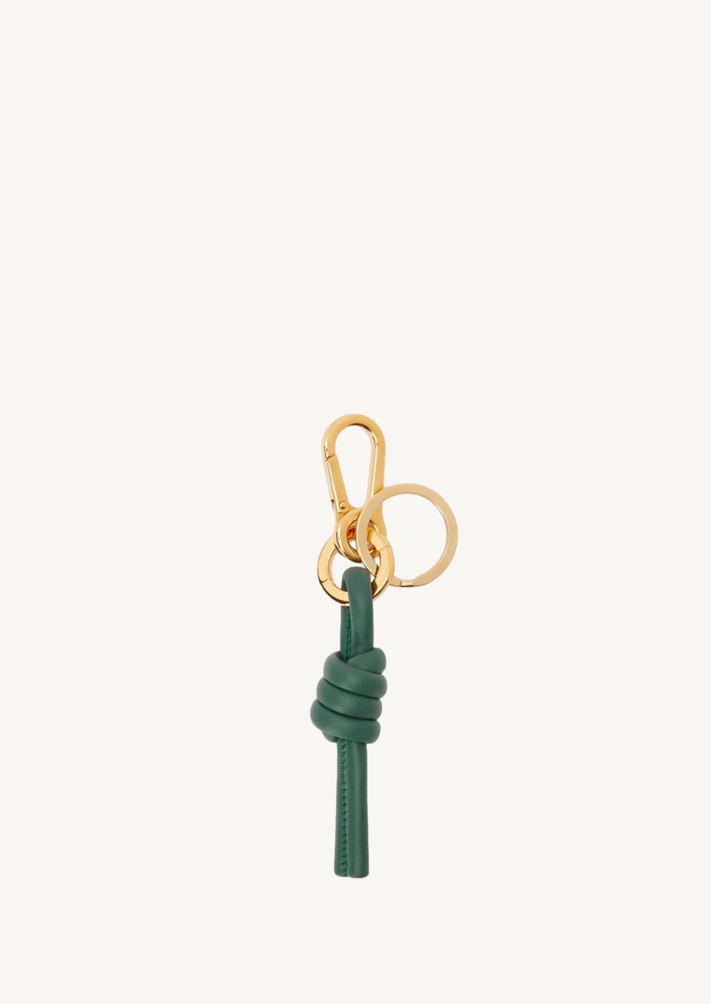 Knot key ring in classic vetiver calf leather