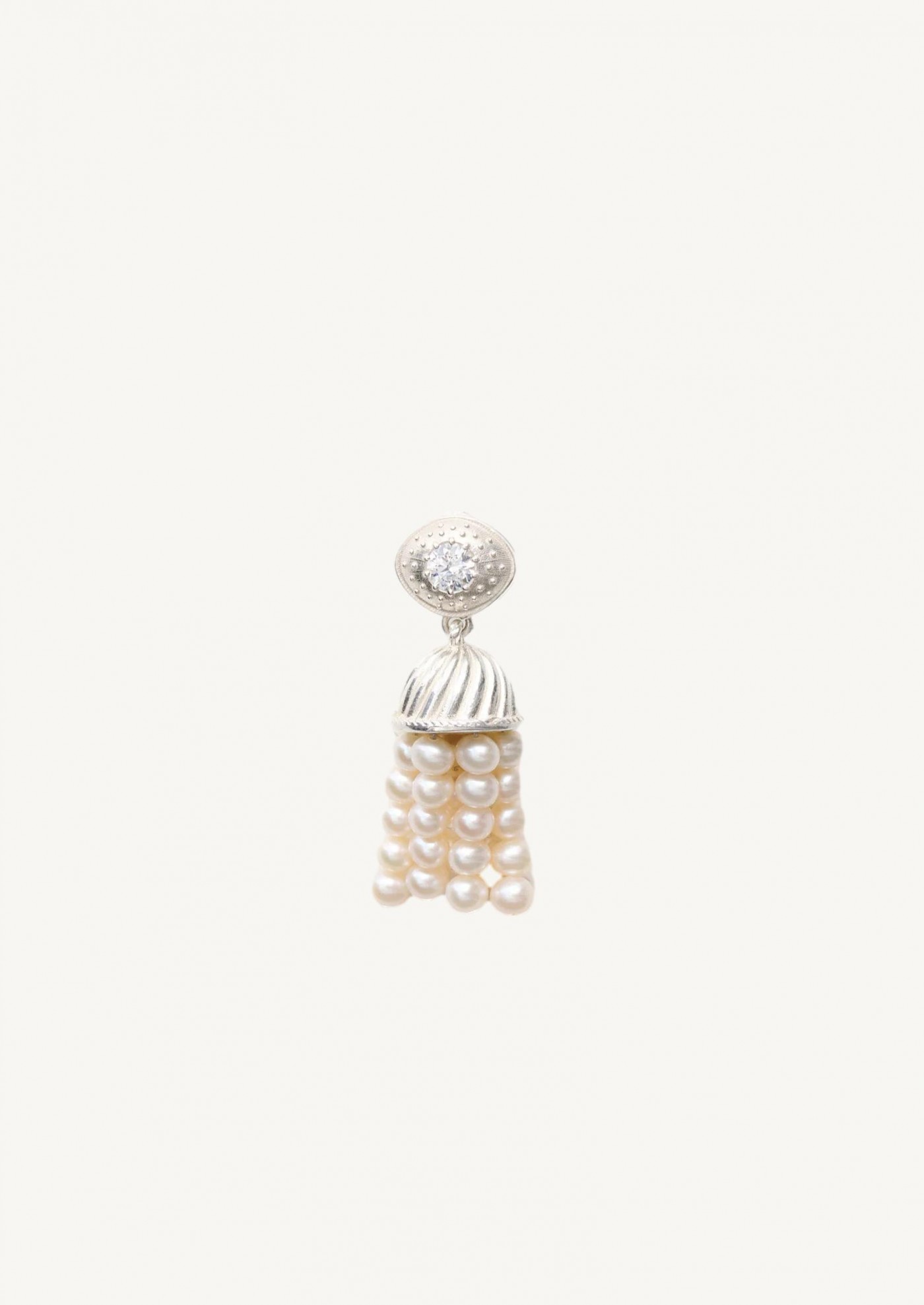 Petite Nackiyé Pearl Earring