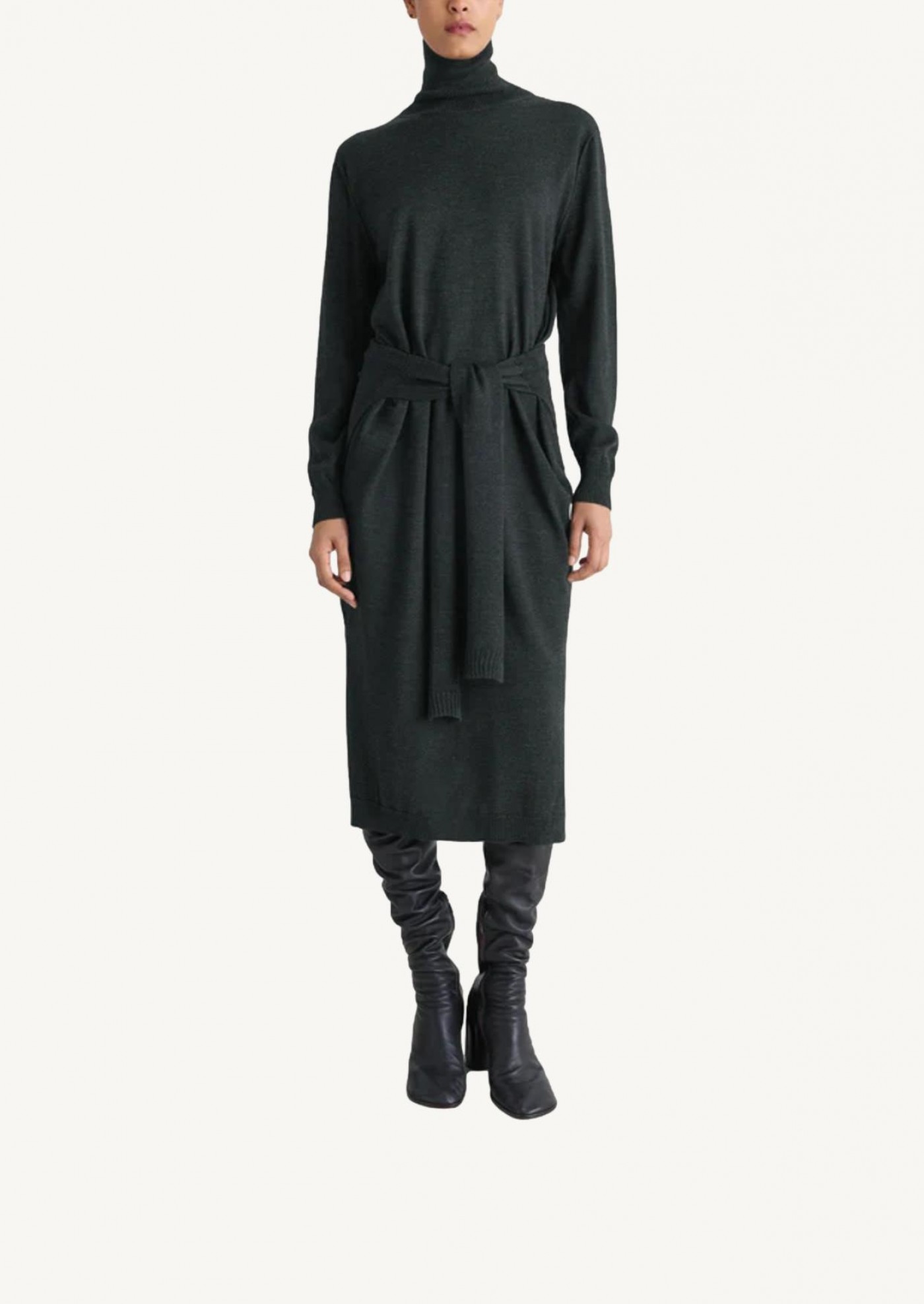 Robe en trompe l'oeil anthracite