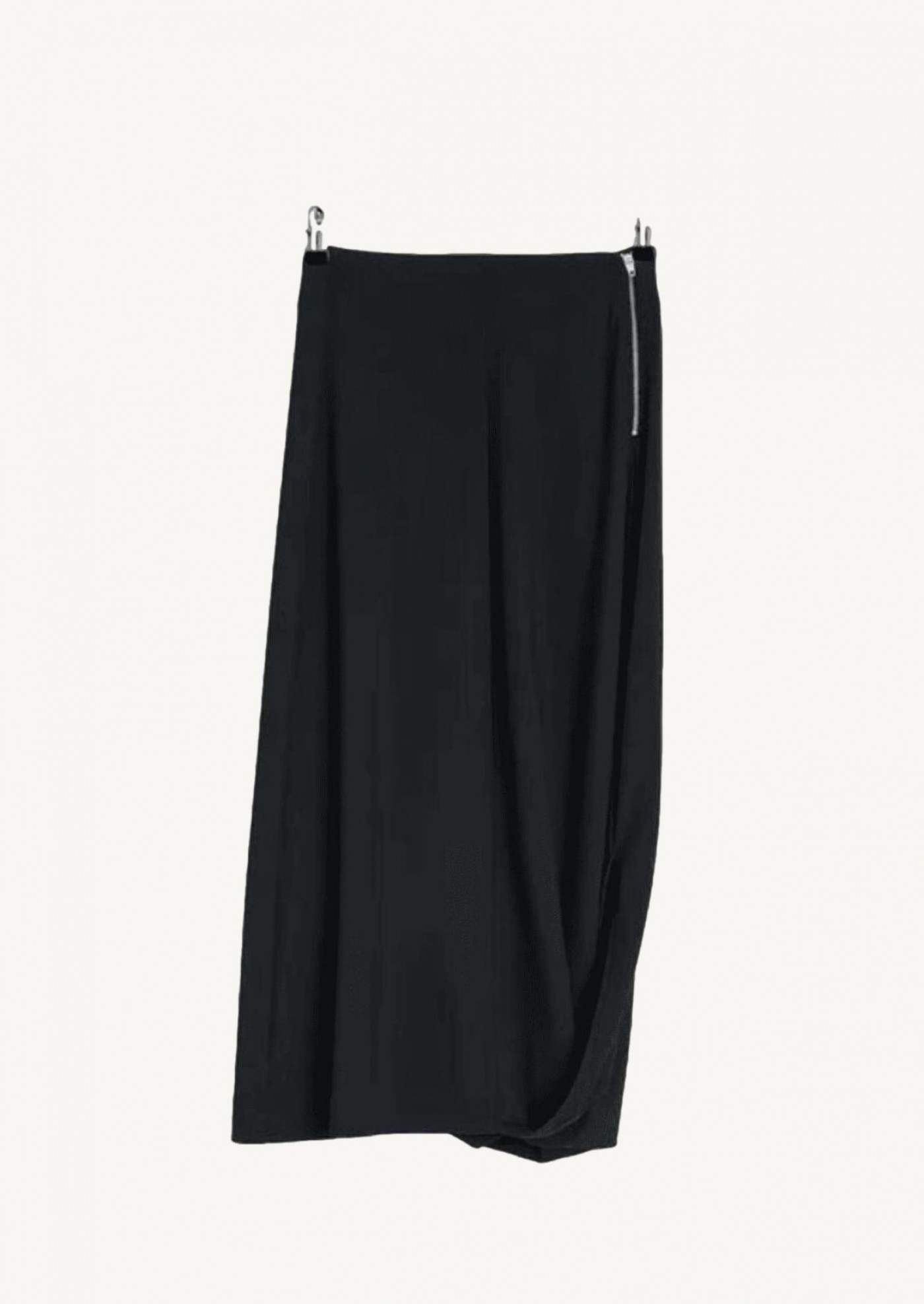 Black twisted hem skirt