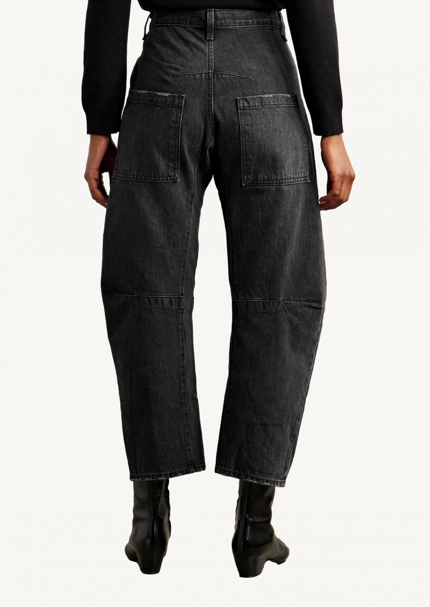 Jean Shon black stone Nili Lotan