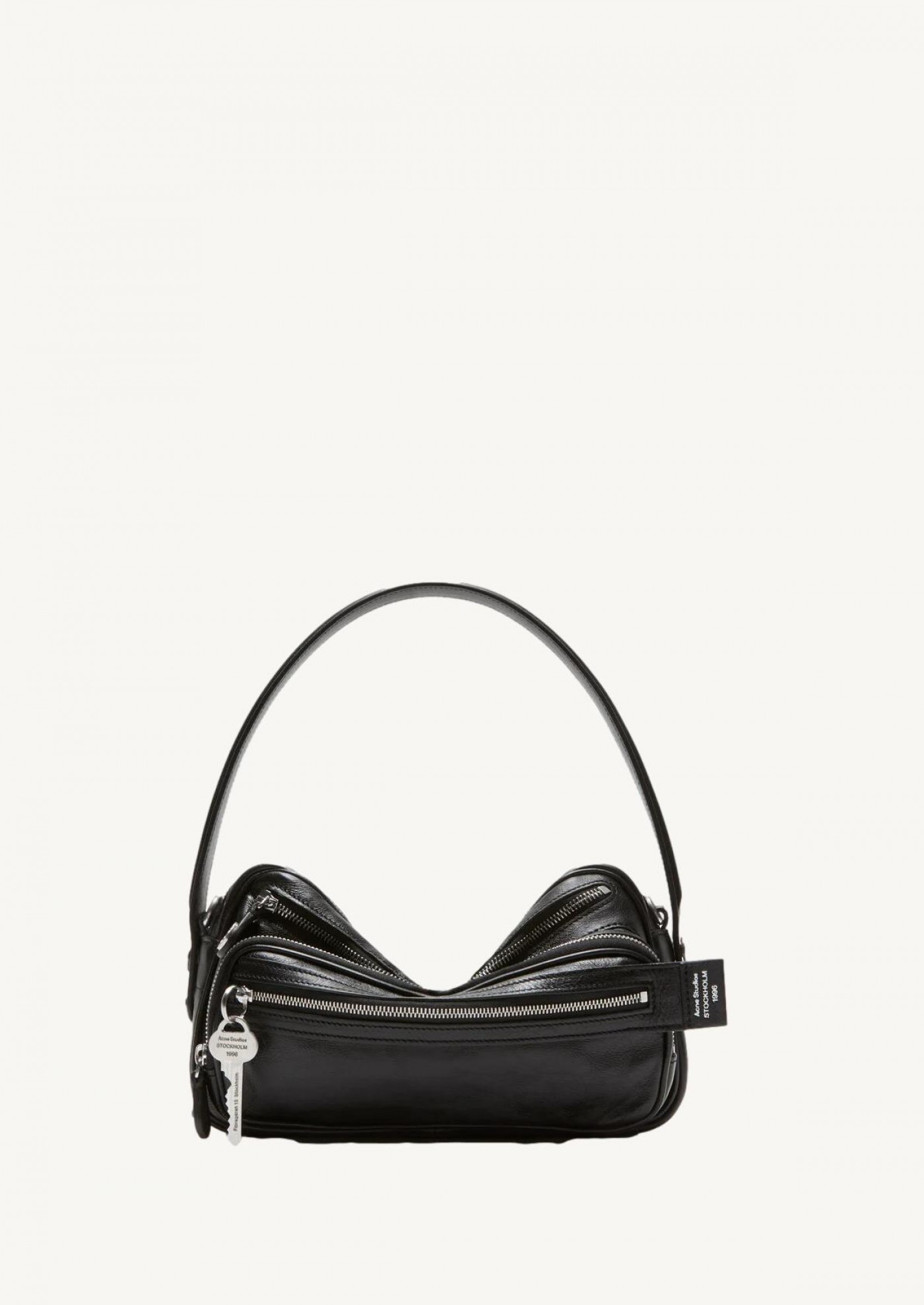 Camero black shoulder bag