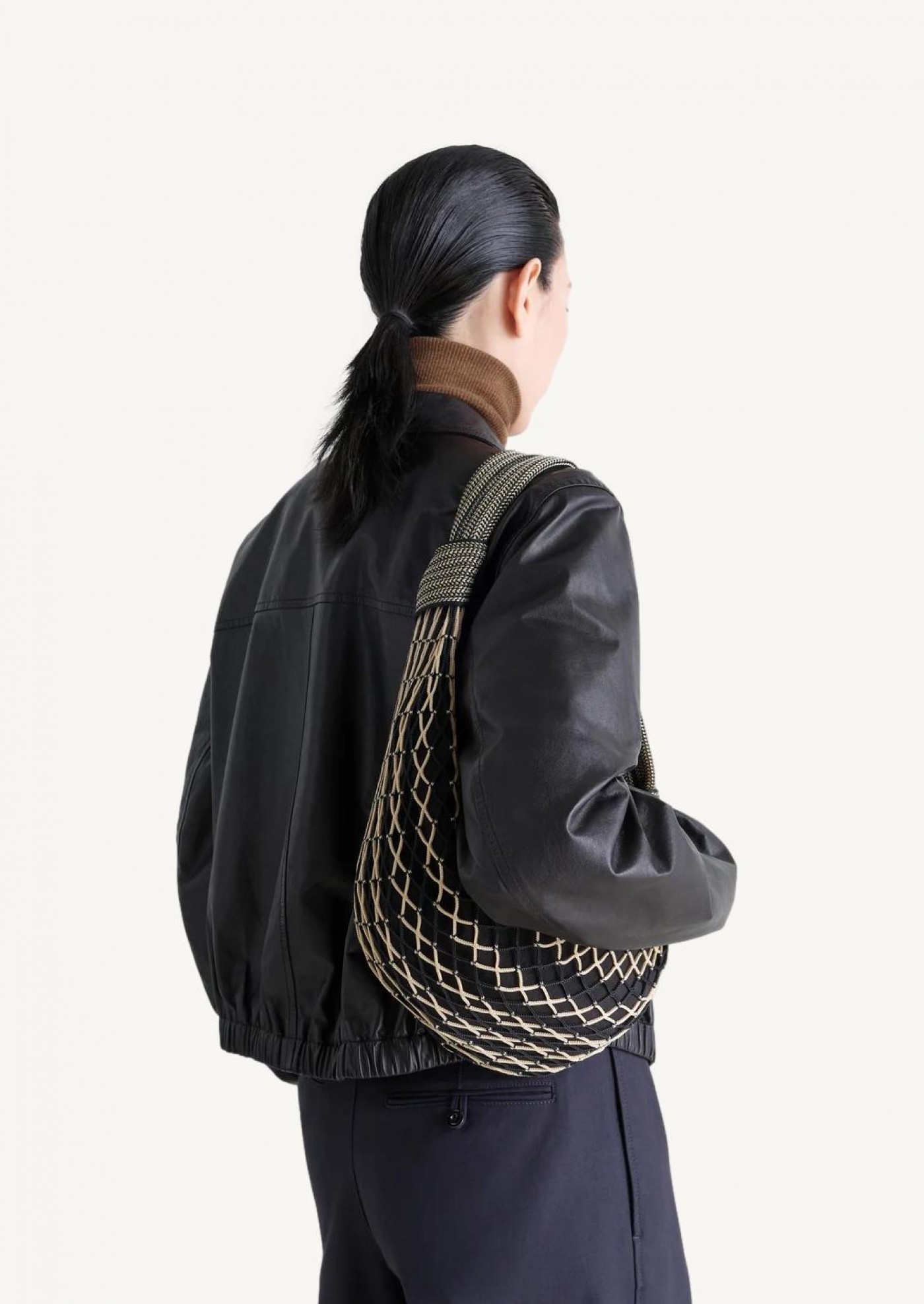 Sac fortune croissant filt chevron light beige-black mu Lemaire