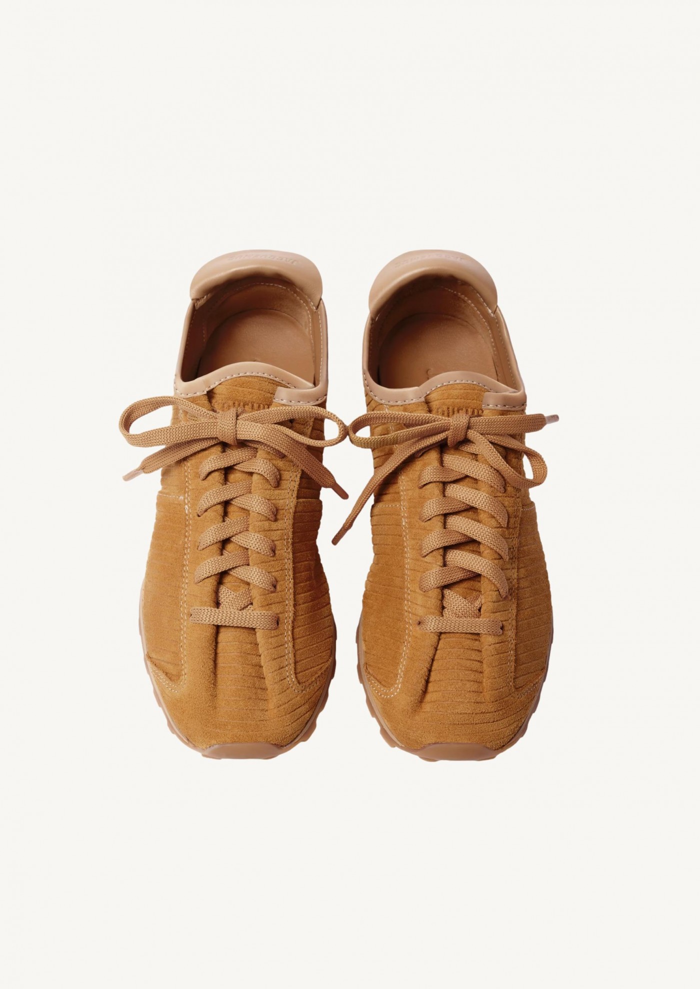 Les Tennis CAMEL Jacquemus