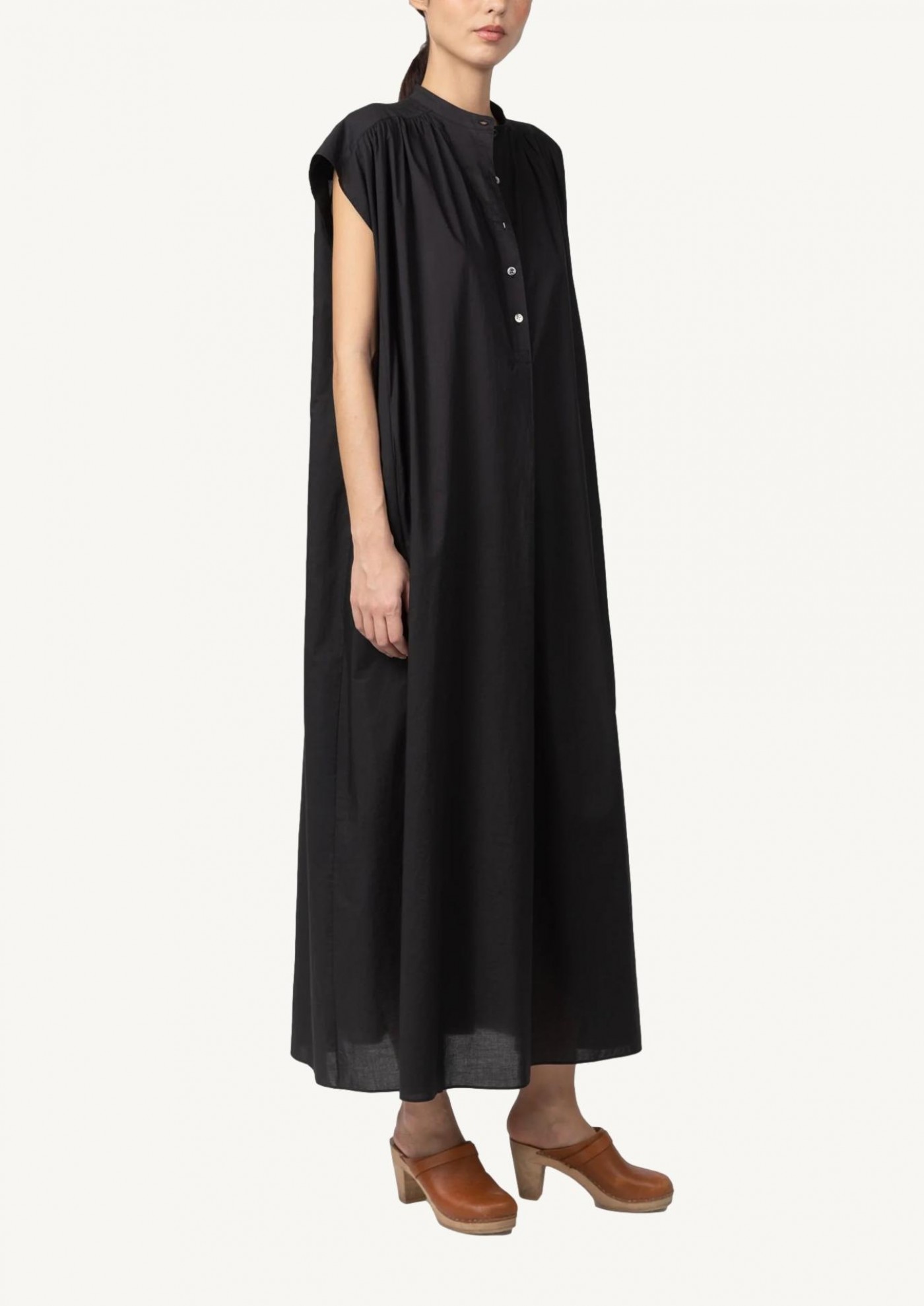 Black cotton poplin sleeveless dress