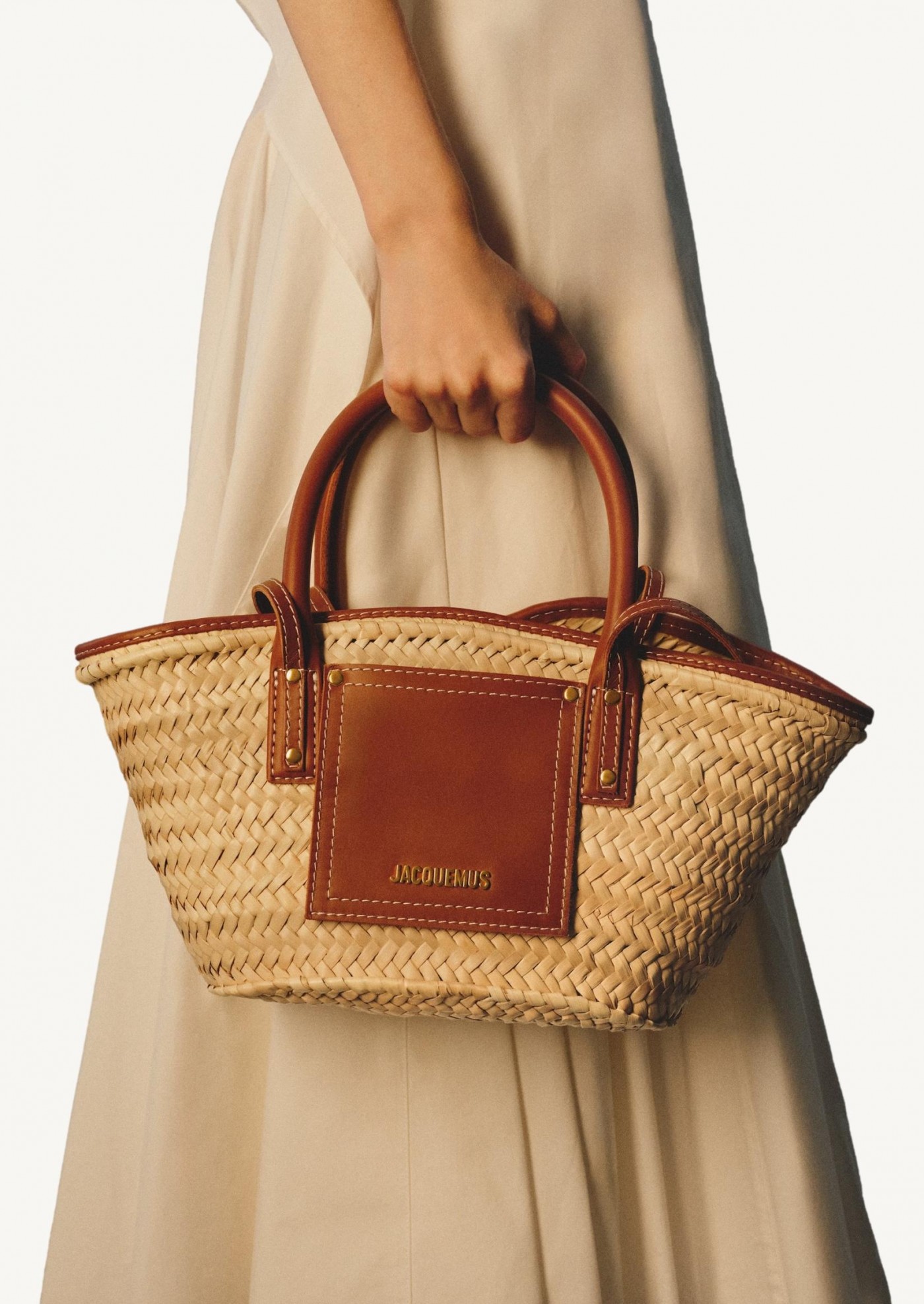 Le petit panier Soli coloris marron Jacquemus
