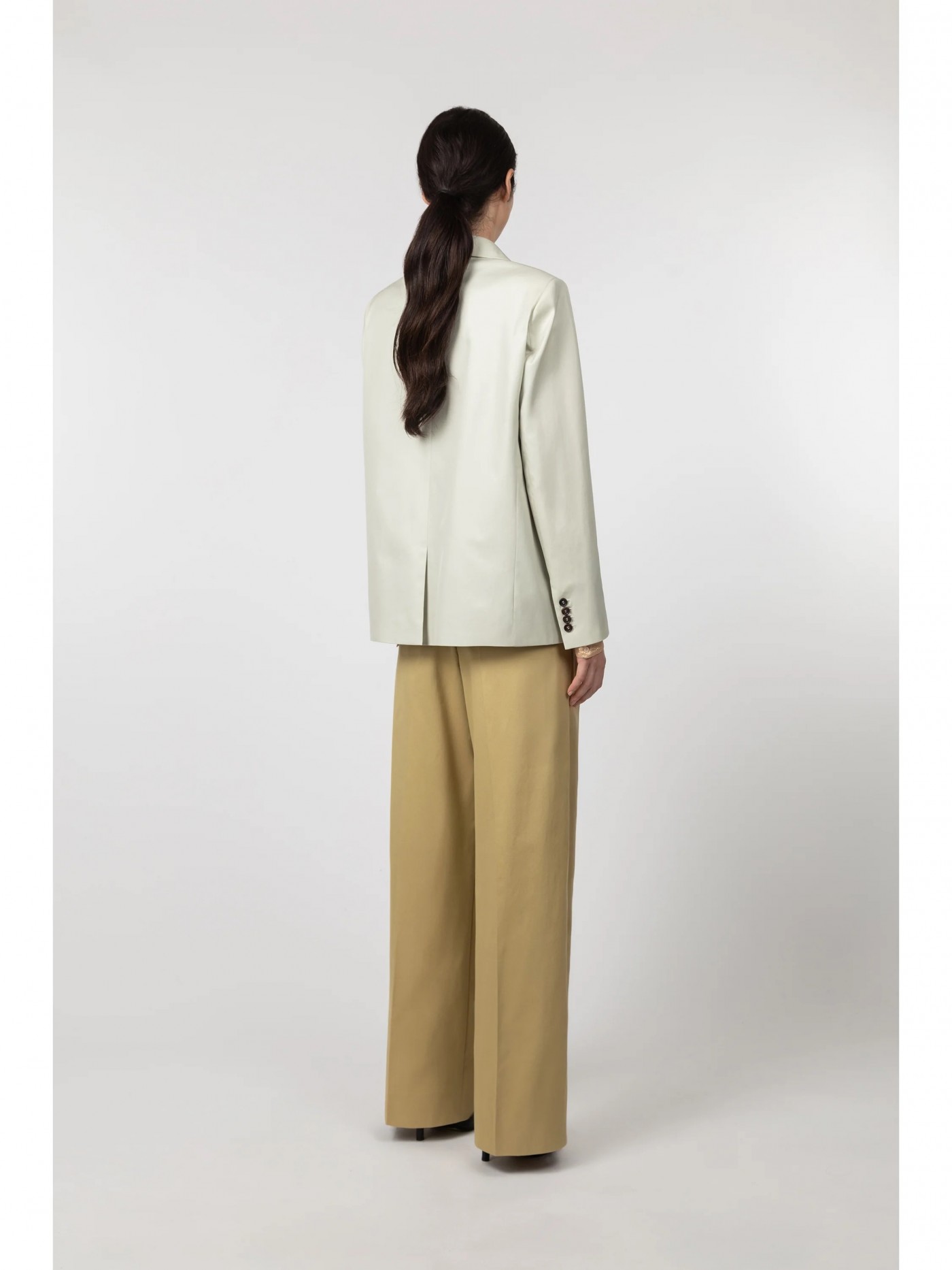 Veste Bristol en satin de coton amande