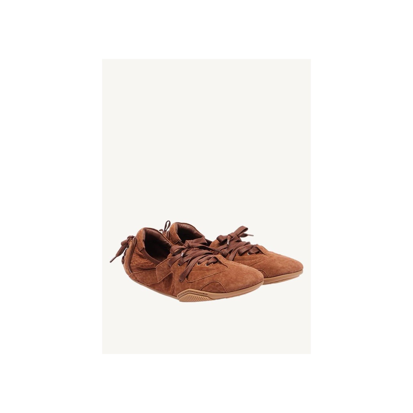 Chaussures à lacets