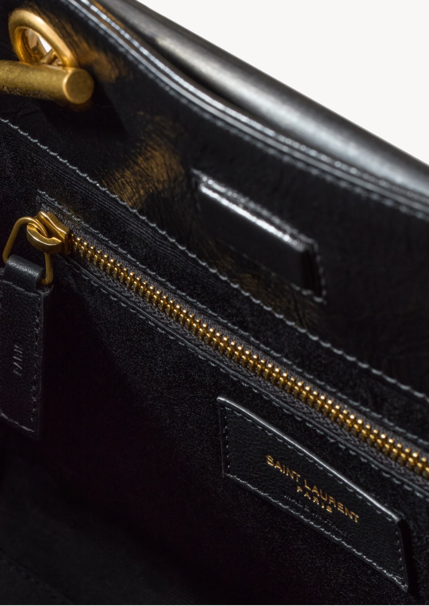 NIKI SMALL SHOPPING BAG IN BLACK VINTAGE LEATHER Saint Laurent
